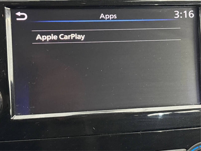 2022 Nissan Rogue Sport S