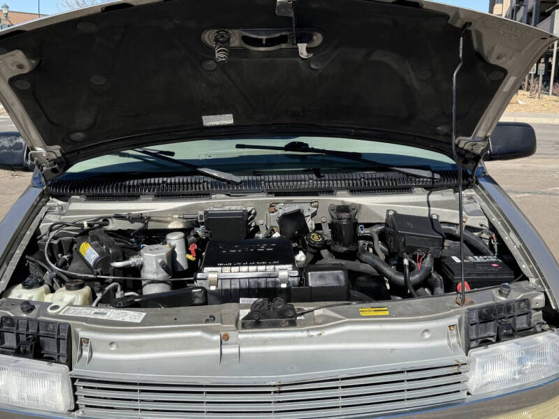 2001 Chevrolet Astro LS