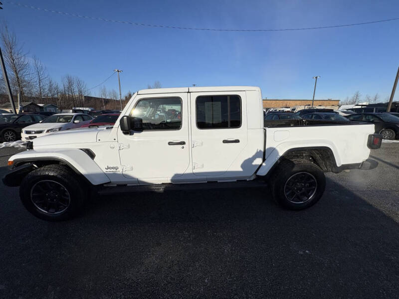Used 2023 Jeep Gladiator Overland with VIN 1C6HJTFG6PL533220 for sale in Anchorage, AK
