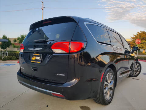 2017 Chrysler Pacifica Limited