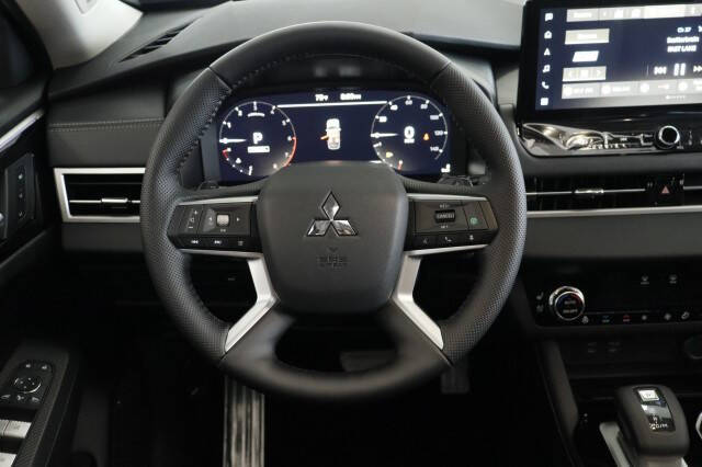 2026 Mitsubishi Outlander SEL