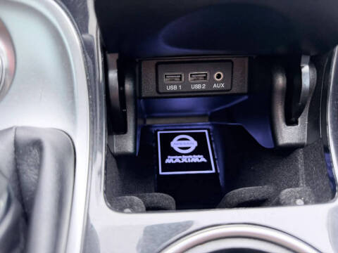 2017 Nissan Maxima Platinum