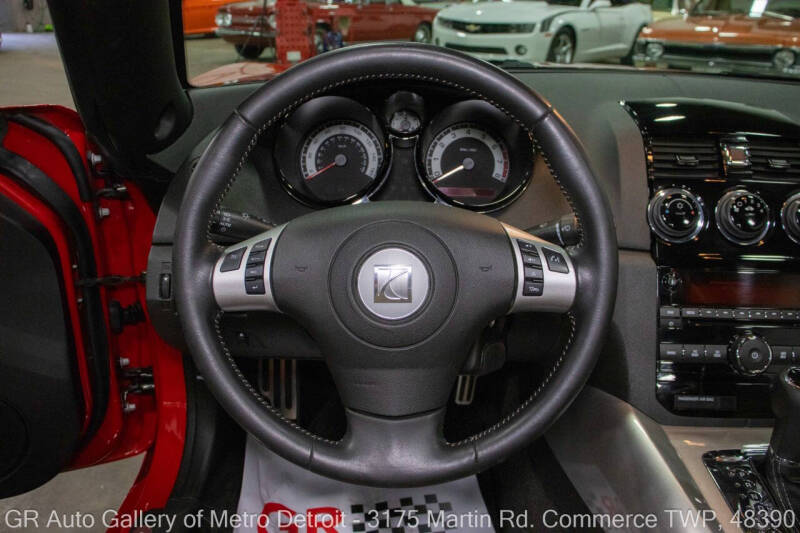 2009 Saturn SKY Red Line