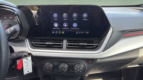 2024 Chevrolet Trax RS