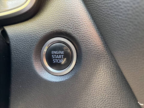 2020 Toyota Corolla Hatchback SE