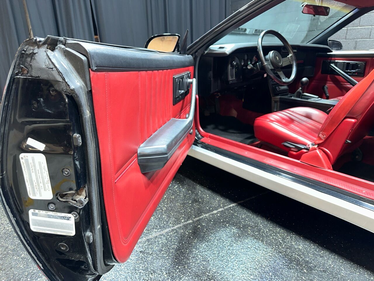 1985 Chevrolet Camaro 18