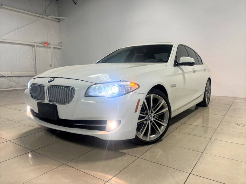 2012 BMW 5 Series for sale at ROADSTERS AUTO in Houston TX