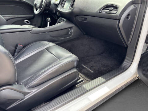 2015 Dodge Challenger R/T Plus