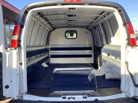 2019 Chevrolet Express 2500