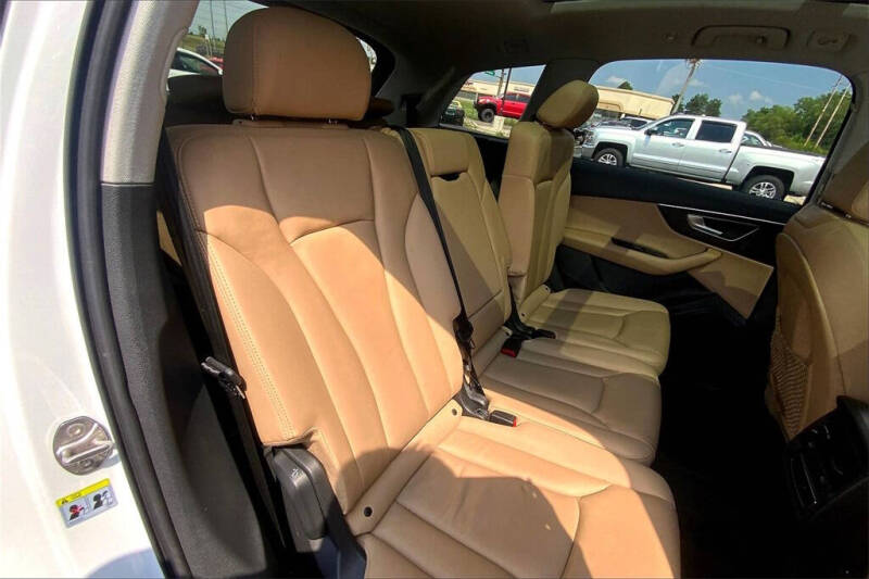2021 Audi Q7 quattro Premium 45 TFSI