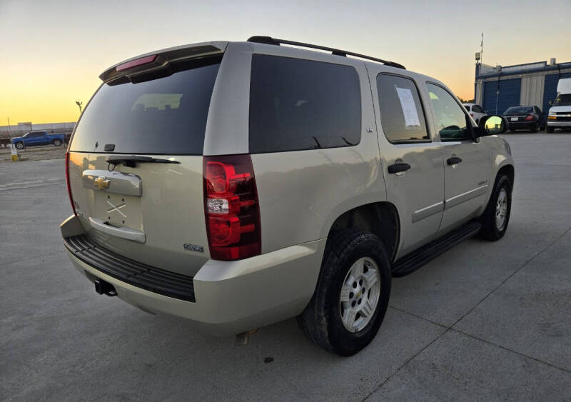 2007 Chevrolet Tahoe LS photo 16