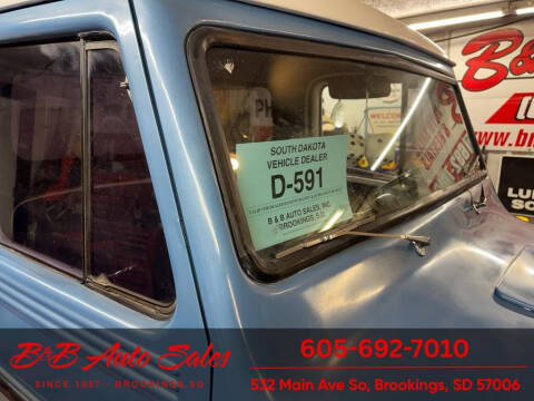 1962 Willys Jeep Pickup