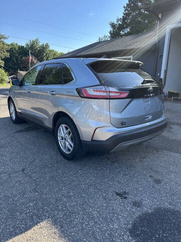 2022 Ford Edge SEL