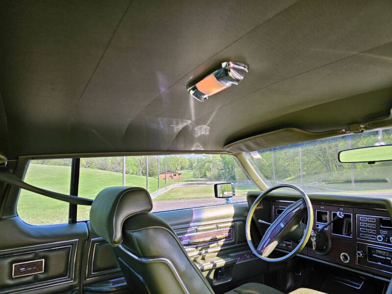 1975 Lincoln Continental