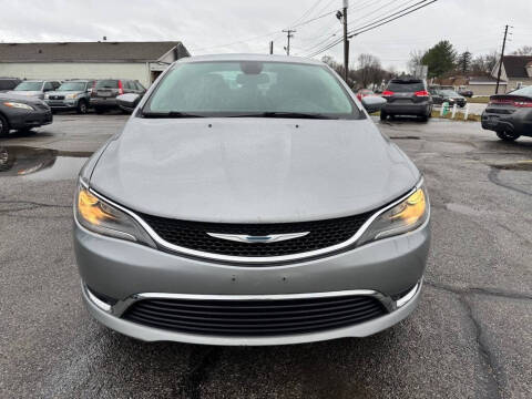 2015 Chrysler 200 for sale at speedy auto sales in Indianapolis IN