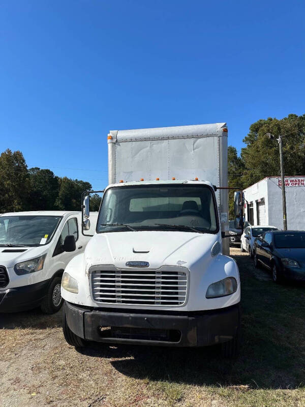 2007 Freightliner M2 106 for sale at Klean Cars in Summerville SC