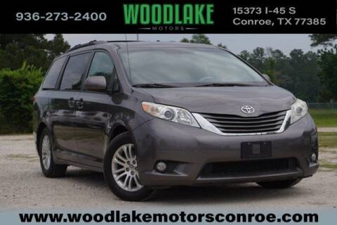 2013 Toyota Sienna for sale at WOODLAKE MOTORS in Conroe TX
