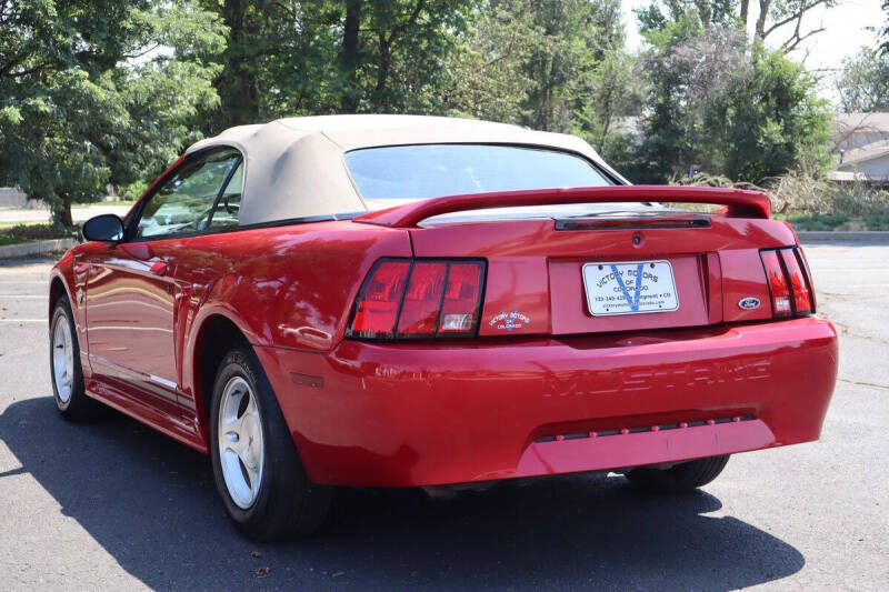 1999 Ford Mustang