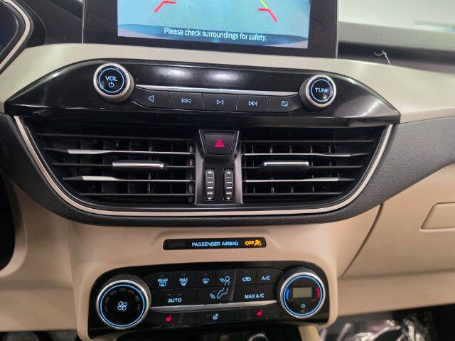 2021 Ford Escape SE
