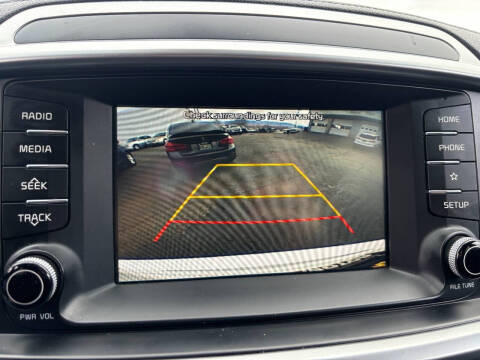 2019 Kia Sorento S V6