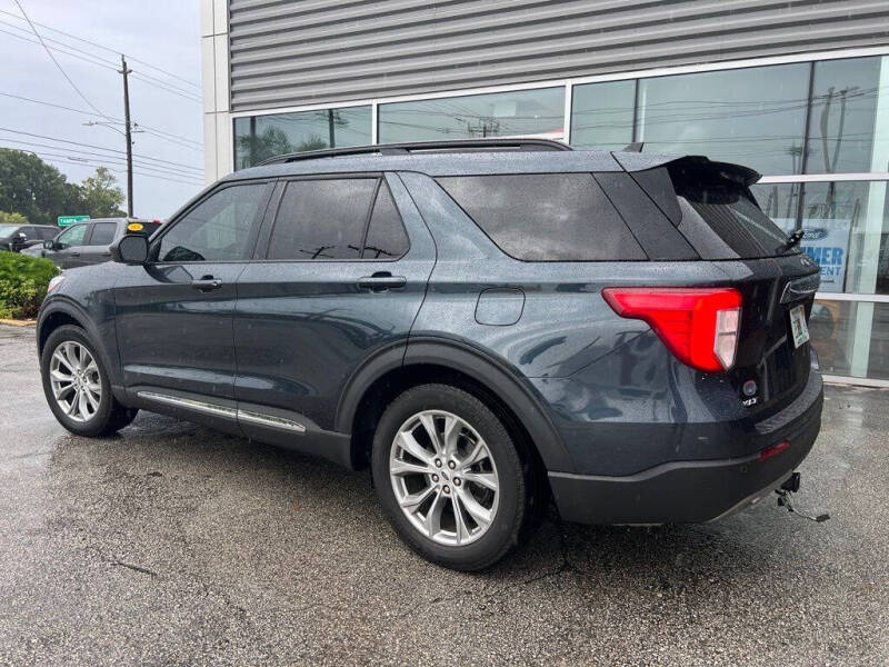 2024 Ford Explorer XLT