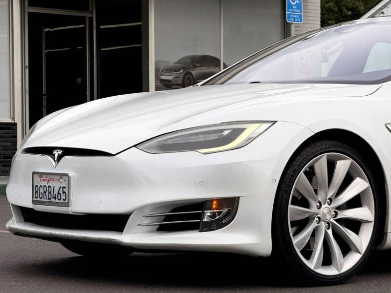 2016 Tesla Model S