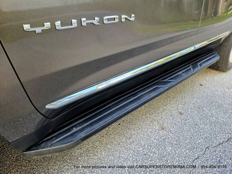 2021 GMC Yukon SLT