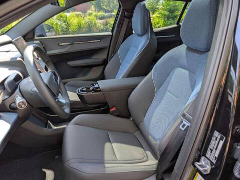 2025 Volvo EX30 Twin Plus