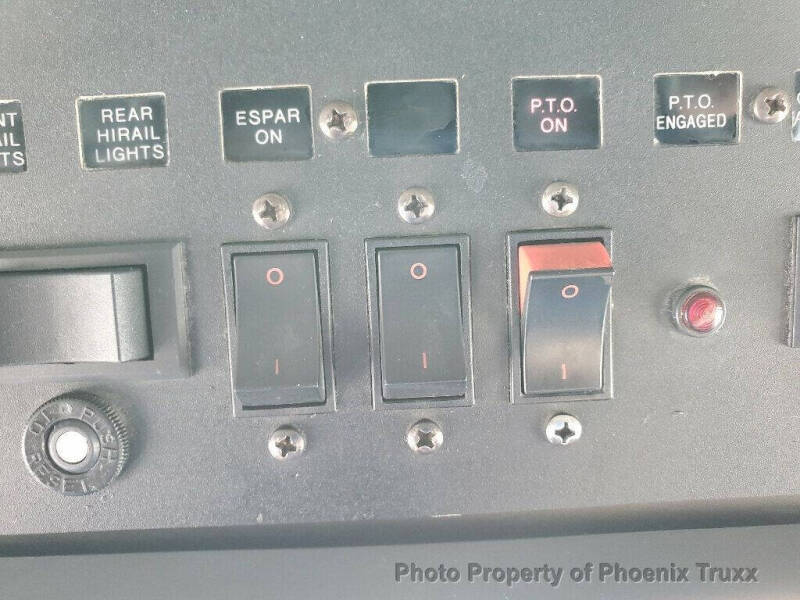 2007 Freightliner M2 106