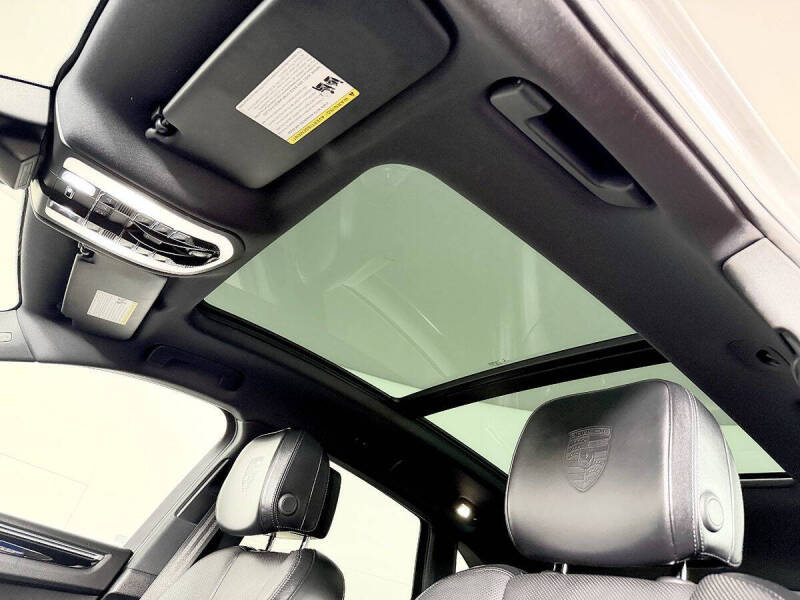 2018 Porsche Macan S