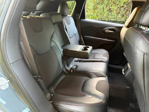 2015 Jeep Cherokee Trailhawk