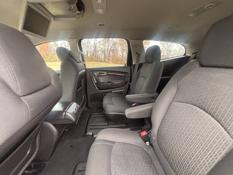 2011 Chevrolet Traverse LT