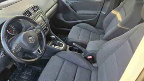 2014 Volkswagen Golf 2.5L PZEV