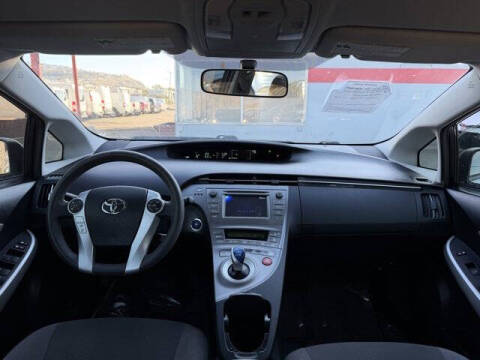 2012 Toyota Prius Two