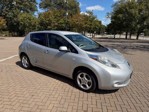 2011 Nissan LEAF SL