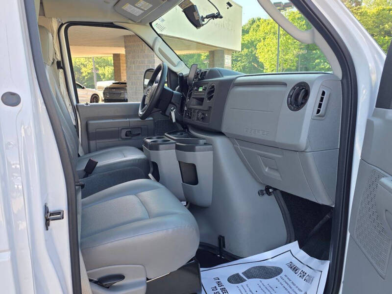 2023 Ford E-Series
