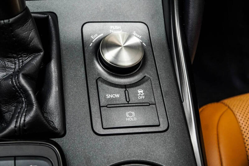 2024 Lexus IS 350 F SPORT Design