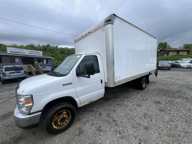 2017 Ford E-Series E-450 SD