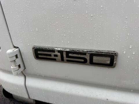 2010 Ford E-Series E-150