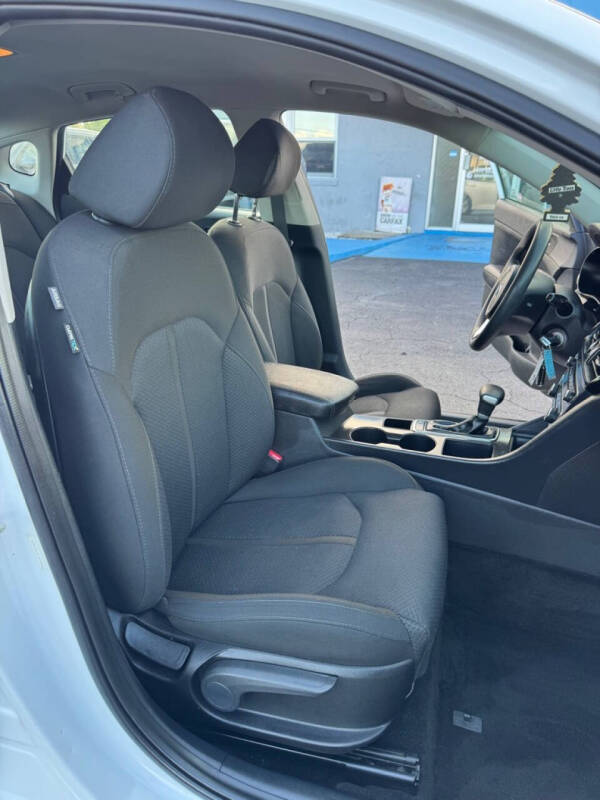 2018 Kia Optima LX