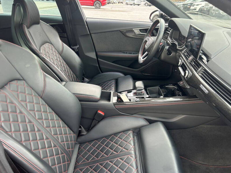 2023 Audi S4 3.0T quattro Premium Plus