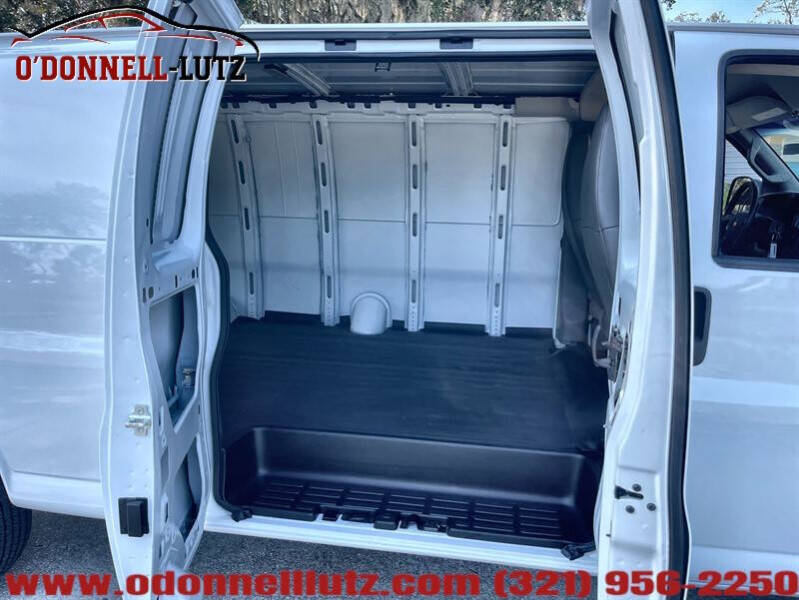 2021 Chevrolet Express 2500