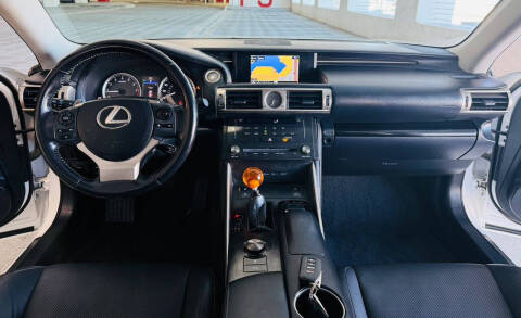 2015 Lexus IS 250