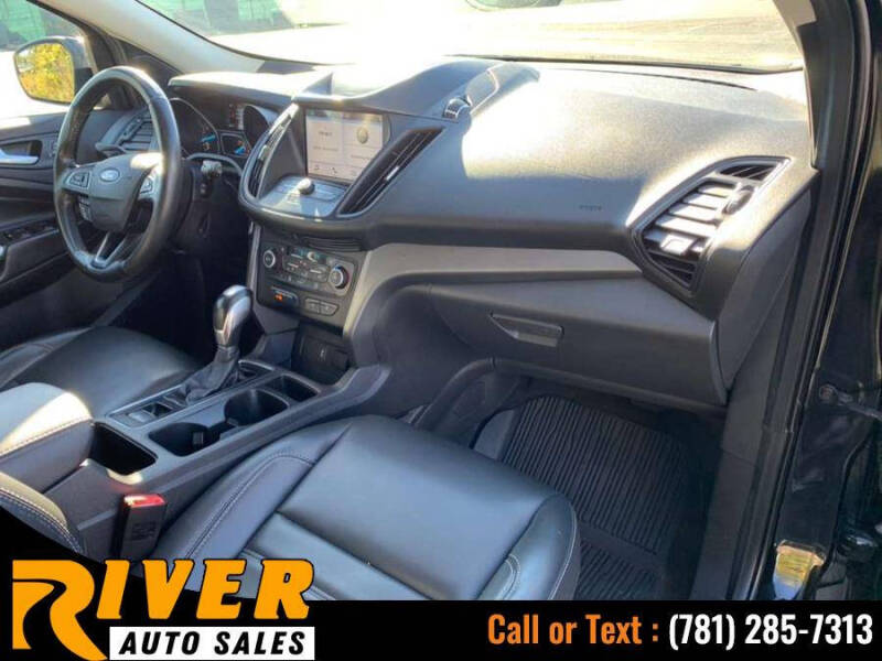 2019 Ford Escape SEL