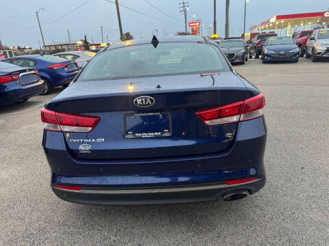 2018 Kia Optima LX