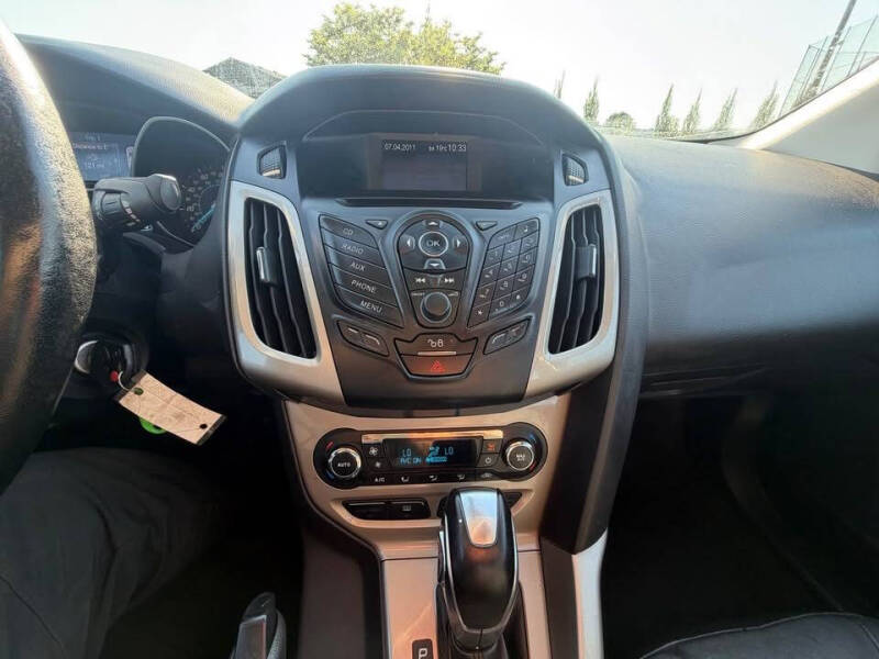 2012 Ford Focus SEL
