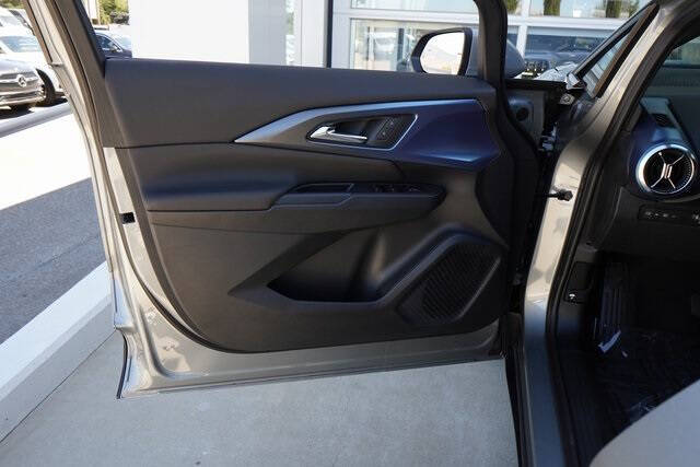 2026 Chevrolet Equinox EV LT 2