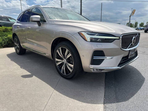 2023 Volvo XC60 B5 Plus Bright Theme