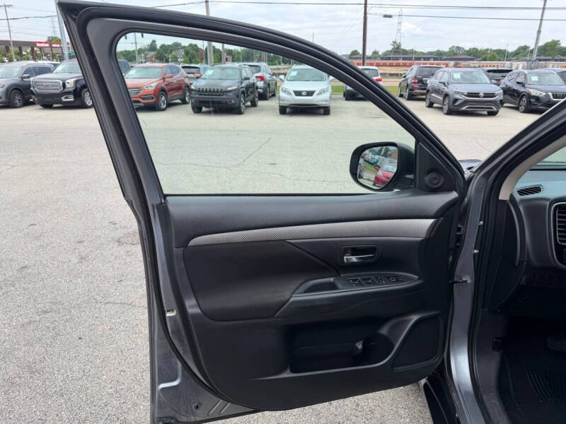2018 Mitsubishi Outlander SE