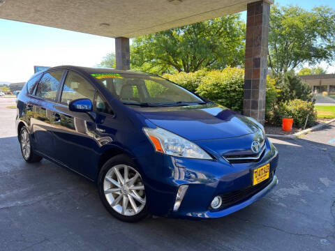 2013 Toyota Prius v Five